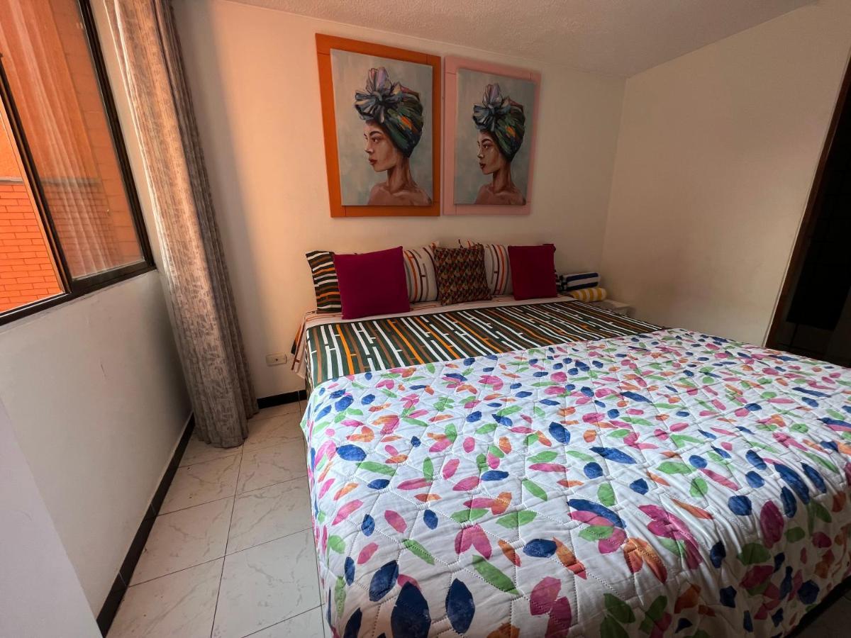 406 Apartaestudio Portal De Cadiz , Exclusivo Y Central, Con Parqueadero Capacidad 4 Personas Leilighet Ibagué Eksteriør bilde